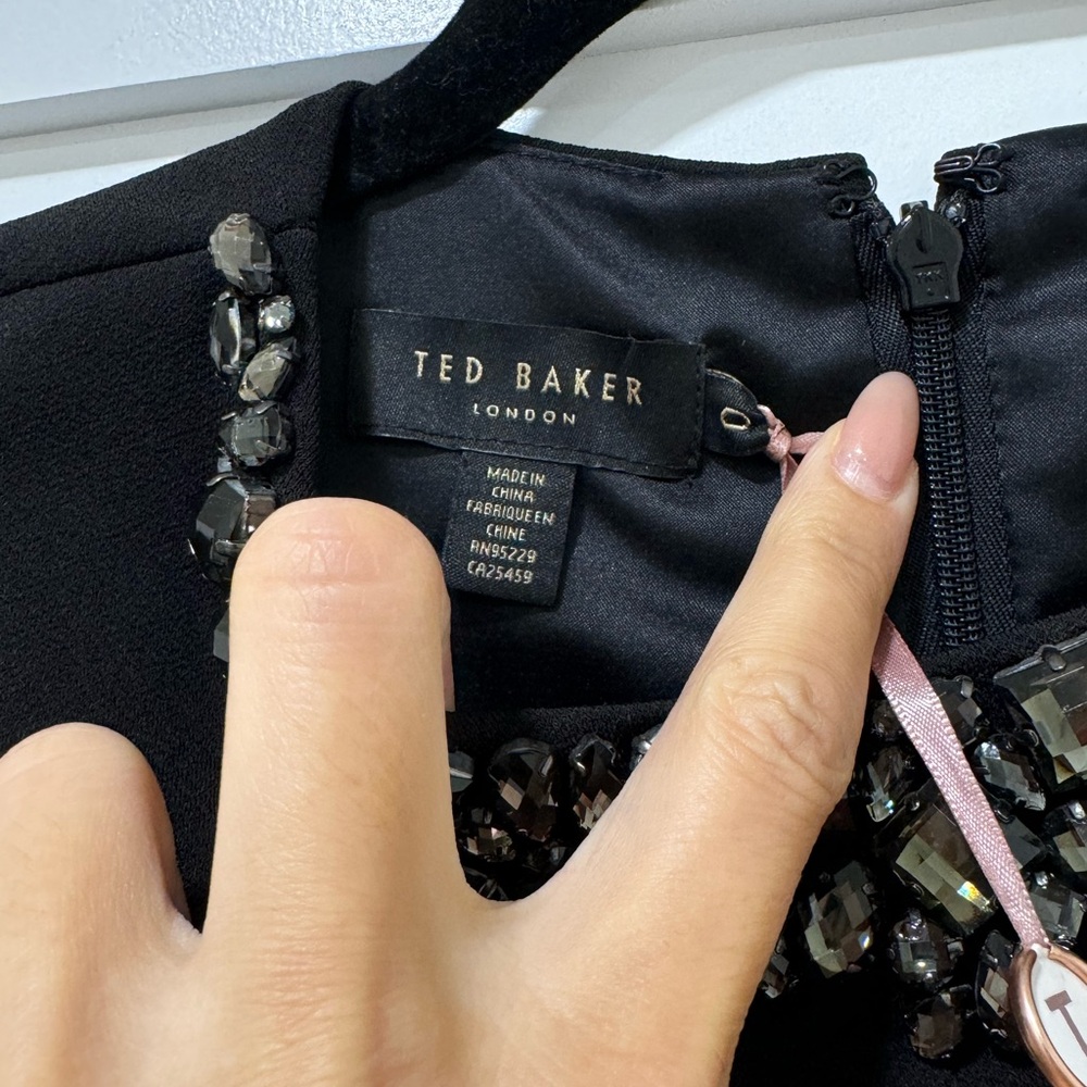 Ted Baker Elegant Black Cap Sleeve Dress size 0 - Picture 4 of 5